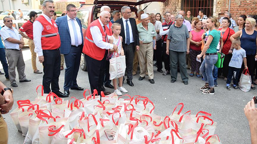 Türk Kızılayı Arnavutluk ta!